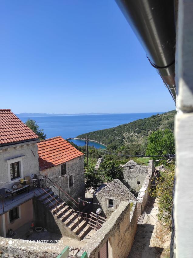 K-18817 - Alloggi privati - Casa vacanze con Internet Baia Kozja, Lesina - Hvar