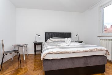 Appartamenti con parcheggio Baska, Veglia - Krk - 18818