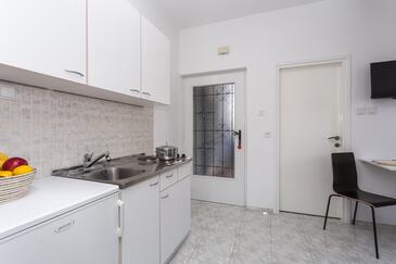 Apartamentos con parking Baska, Krk - 18818