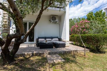 Apartmaji s parkingom Baška, Krk - 18818