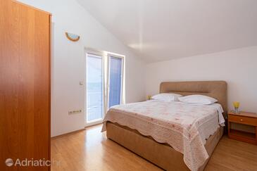 Appartamenti con piscina per famiglie Nona - Nin, Zara - Zadar - 18821