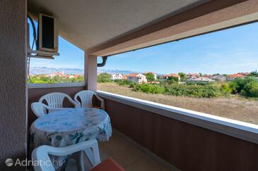 Family-friendly apartments with swimming pool Nin, Zadar - 18821