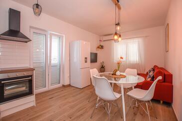 Apartments with parking space Mandre, Pag - 18839