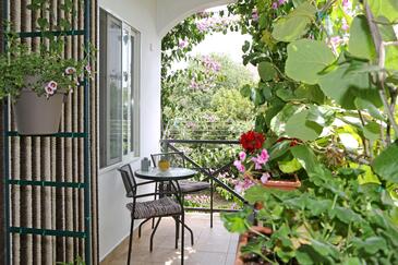 Ferienwohnungen mit Parkplatz Bibinje, Zadar - 18843