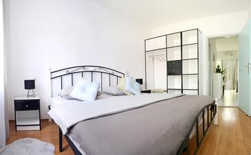 Ferienwohnungen mit Parkplatz Bibinje, Zadar - 18843