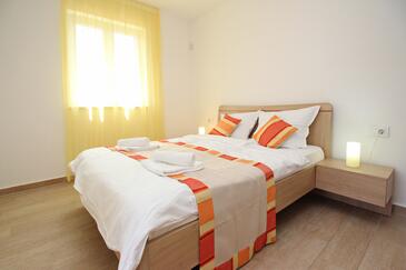 Appartamenti accanto al mare Baska, Veglia - Krk - 18845