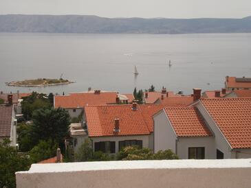 Apartments with parking space Novi Vinodolski - 18855