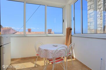 Apartamentos junto al mar Brist, Makarska - 18859