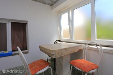 Apartments by the sea Brist, Makarska - 18859