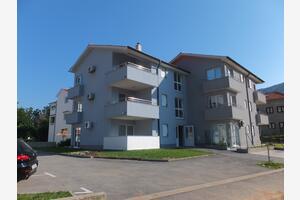 Leiligheter med parkering Baska, Krk - 18871