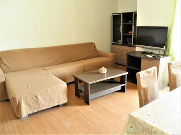 Apartmani s parkingom Baška, Krk - 18876