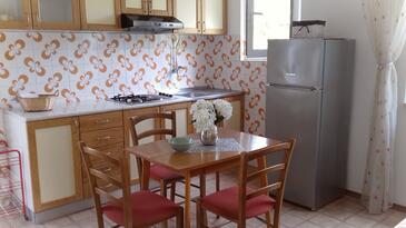 Appartamenti con parcheggio Baska, Veglia - Krk - 18878