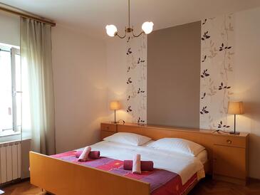 Apartments with parking space Baška, Krk - 18878