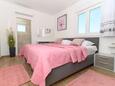 Ložnice 1 Trogir, Ložnice 1 v ubytování typu apartment, s klimatizací a WiFi.