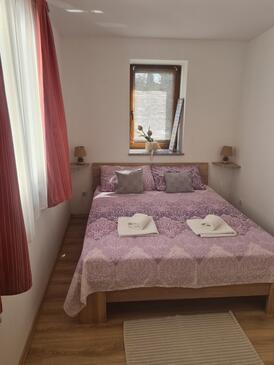 Family friendly house with a swimming pool Selce, Crikvenica - 18895