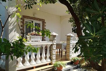 Lejlighedens parkeringsplads Lopar, Rab - 18896