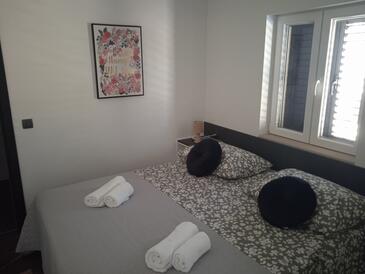 Ház családok részére medencével Povlja, Brac - 18902