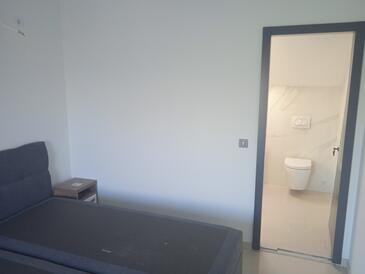 Ház családok részére medencével Povlja, Brac - 18902