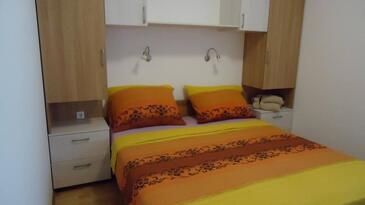 Apartments by the sea Vidalići, Pag - 18936