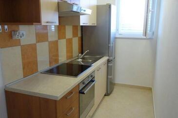 Apartments by the sea Vidalići, Pag - 18936