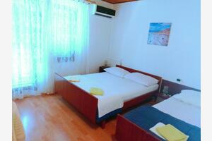 Apartamento de tres habitaciones Vodice (A-18959-b(