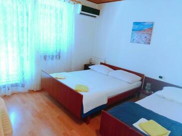 Apartments with WiFi Vodice - 18959