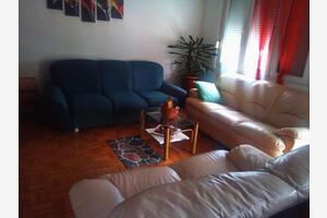 Two bedroom apartment Šibenik (A-18960-a)