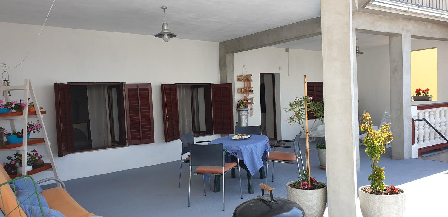 A-18968-a - Private accommodation - Apartments with a parking space Novi Vinodolski