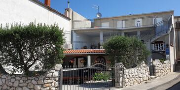 Apartmaji s parkingom Novi Vinodolski - 18968 Adriatic.hr