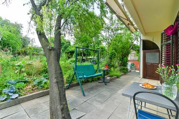 One bedroom apartment Pakoštane, Biograd (A-18981-a(