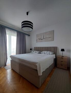 Apartments with parking space Pakoštane, Biograd - 18981