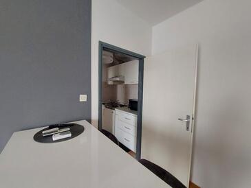 Apartmaji s parkingom Pakoštane, Biograd - 18981