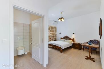 Nyaralóház parkolóhellyel Pakostane, Biograd - 18982