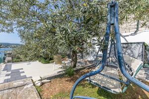 Tweekamerappartement Necujam, Solta (A-18993-a(