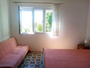 Apartments by the sea Supetarska Draga - Gonar, Rab - 19015