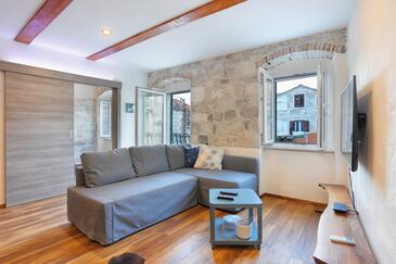 Tweekamerappartement Omis (A-19051-a(