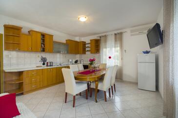 Apartments by the sea Poljica, Trogir - 19054