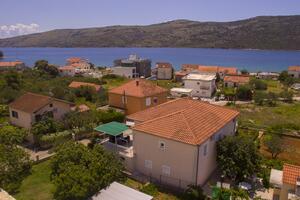 Apartamente lângă mare Poljica, Trogir - 19054