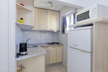 Apartments by the sea Jezera, Murter - 19056