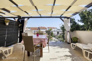 Apartments by the sea Jezera, Murter - 19056