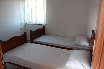 Lejlighedens parkeringsplads Rogoznica - 19064