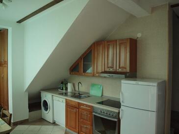 Apartments with parking space Rogoznica - 19064