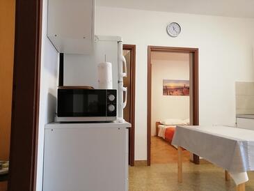 Apartment with terrace Nin, North Dalmatia