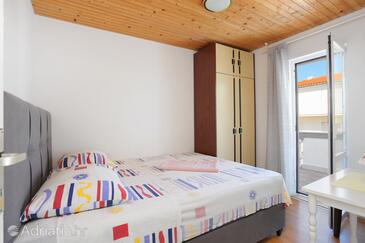 Family friendly seaside apartments Sevid, Trogir - 19105