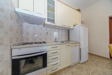 Apartmány s parkoviskom Postira (Brač) - 19107