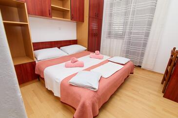 Ferienwohnungen und Zimmer mit Parklplatz Crikvenica - 19125