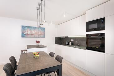 Apartmanok medencével Promajna, Makarska - 19144