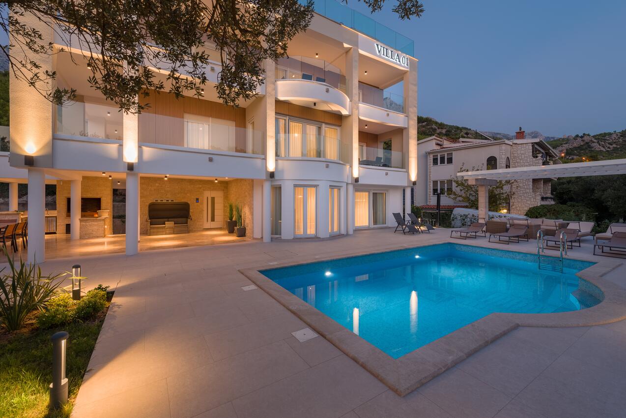 Apartments with swimming pool Promajna, Makarska - 19144