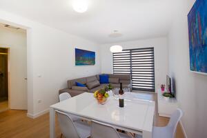 Two bedroom apartment Makarska (A-19145-a(