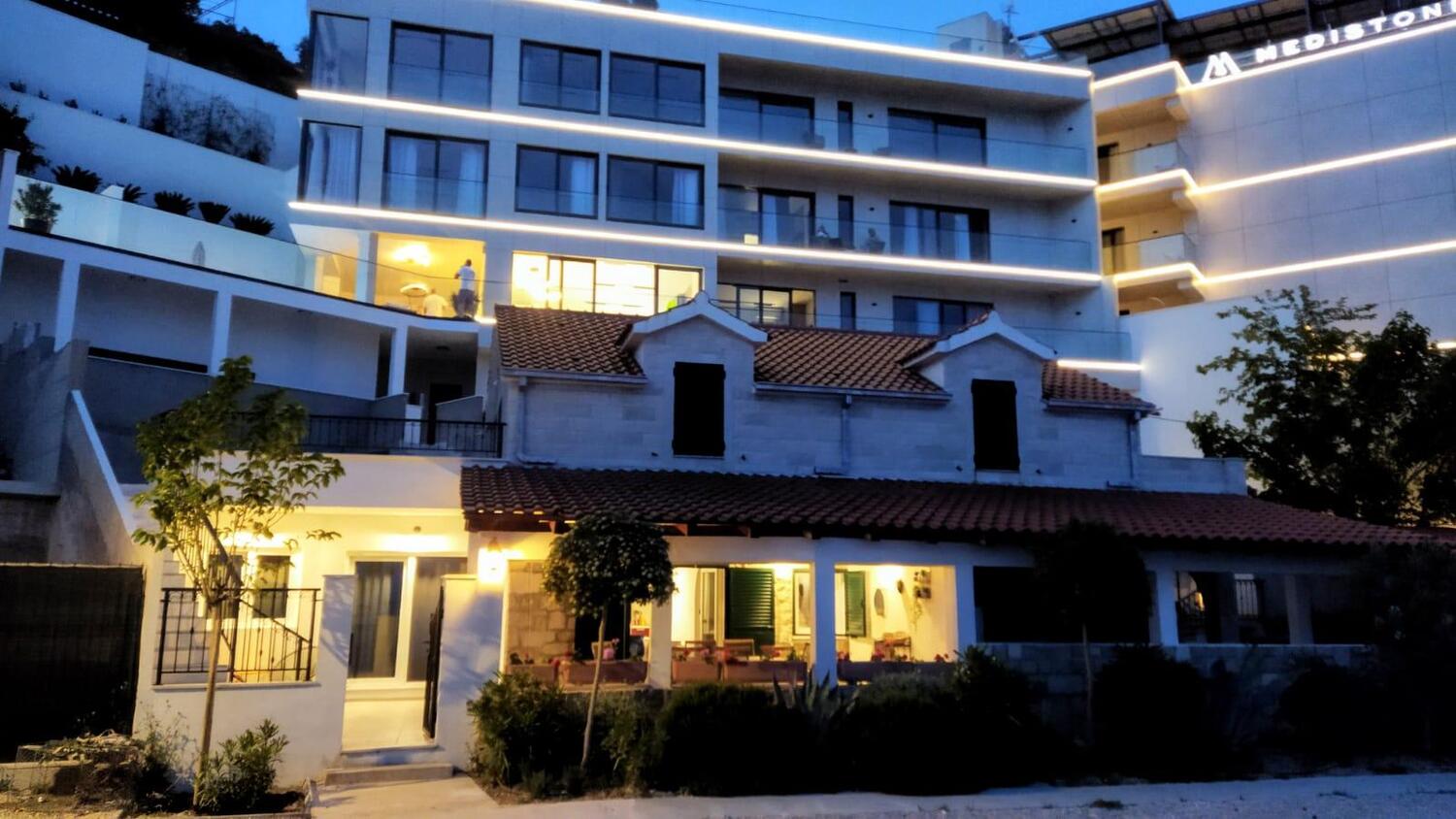 Alloggio - Appartamenti accanto al mare Medici, Almissa - Omiš